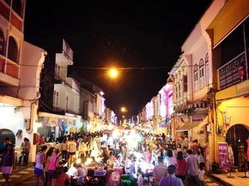 Gotum 2 & Money Exchange Gæstehus Phuket